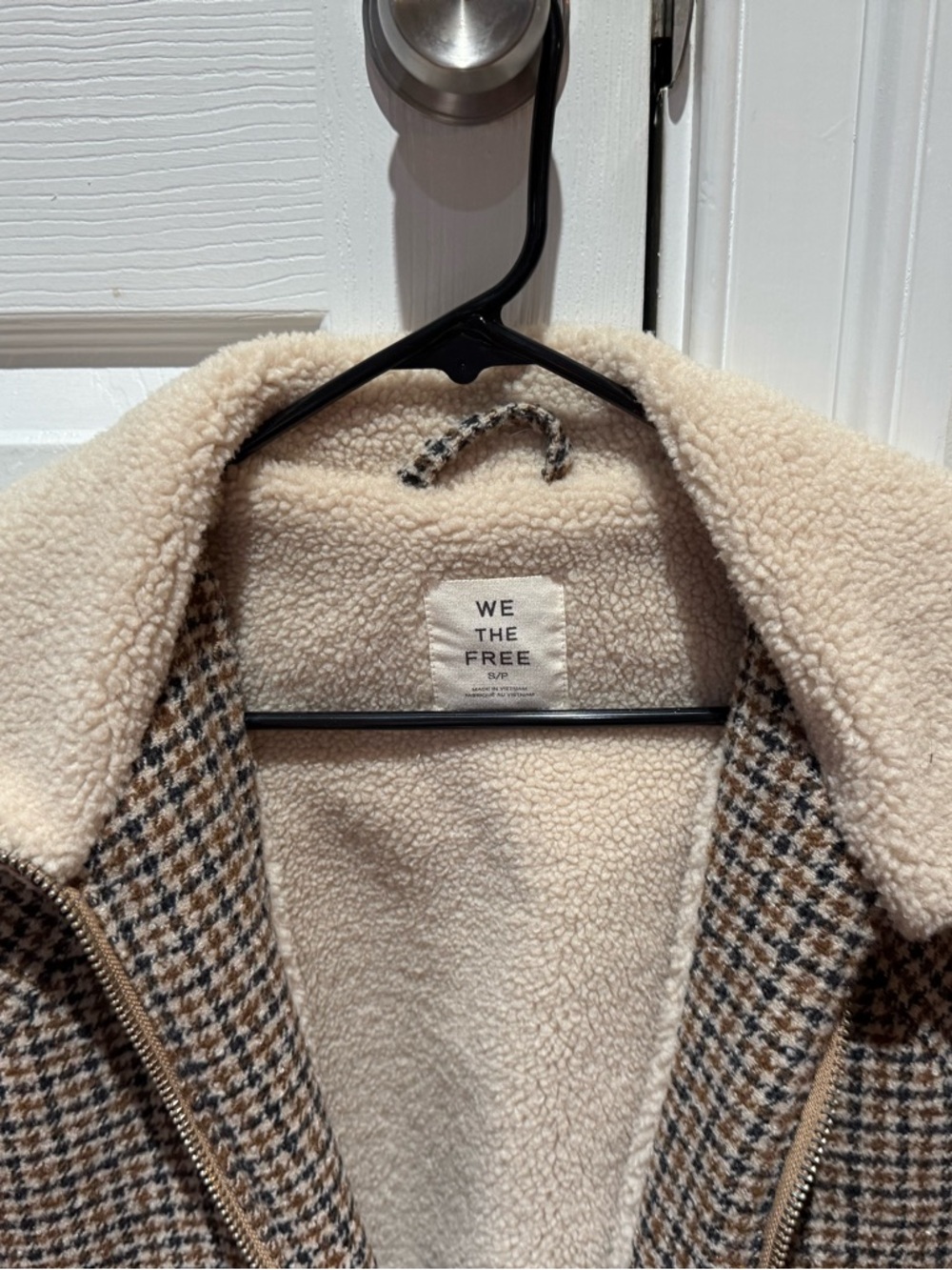 We The Free Brown & Cream Houndstooth Sherpa Bomber Jacket - Picture 3 of 7
